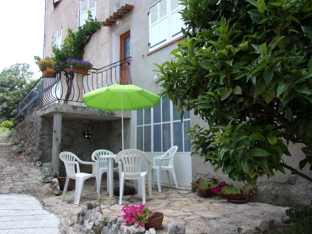 Appartement L'Oranger Pegomas Bagian luar foto